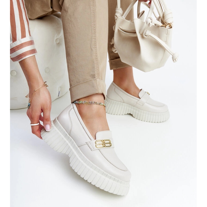 Svijetlo bež kožne cipele, Karino mokasine 1