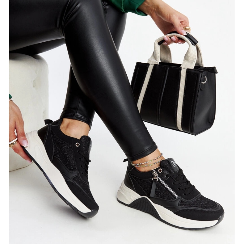 Crne sjajne tenisice na Makda platformu crna 1