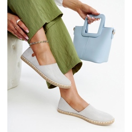 Gimja srebrne tenisice siva 1