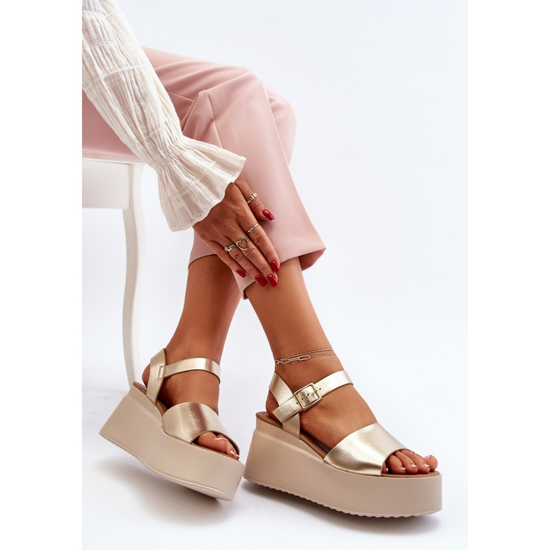 Ženske zlatne Geferia sandale na klin zlatni 1