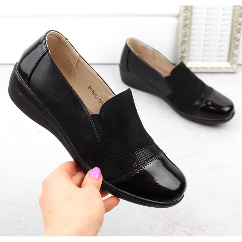 News Ženske udobne natikače, crne Unisoft crna 1