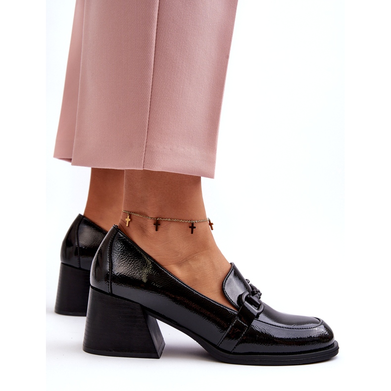 Vinceza Crne lakirane cipele na visoku petu crno 4