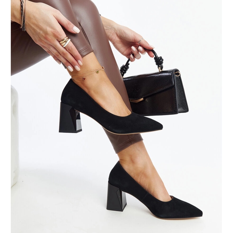 Vinceza Crne kožne cipele s visokom petom iz Vinceze crna 1