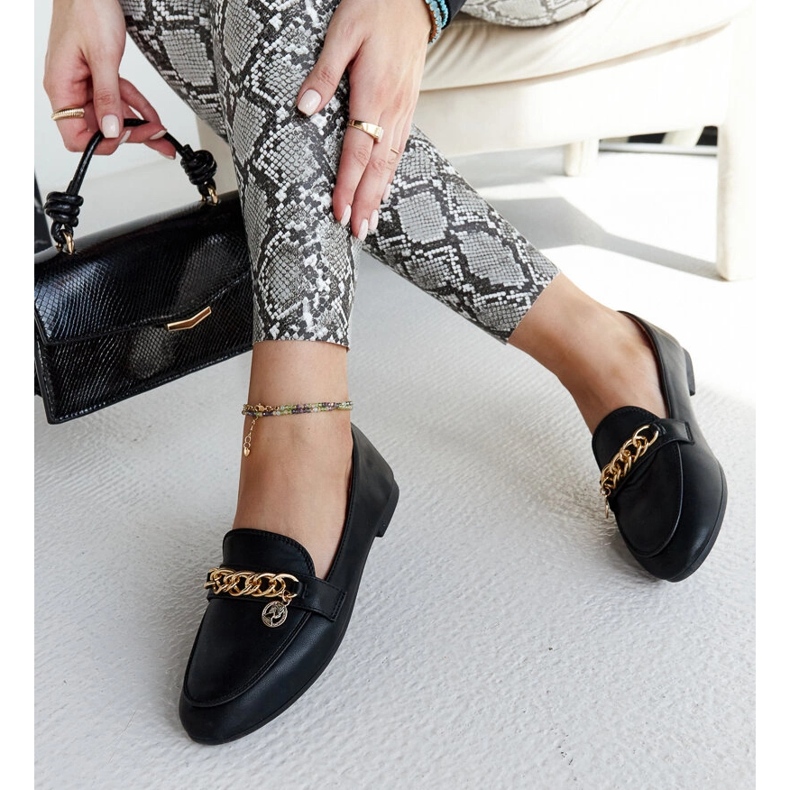 Crne natikače s lancem Scaletta crno 1