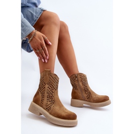 Zazoo 3470 Ženske čizme od brušene kože na ravnu petu, ažur, bež 2