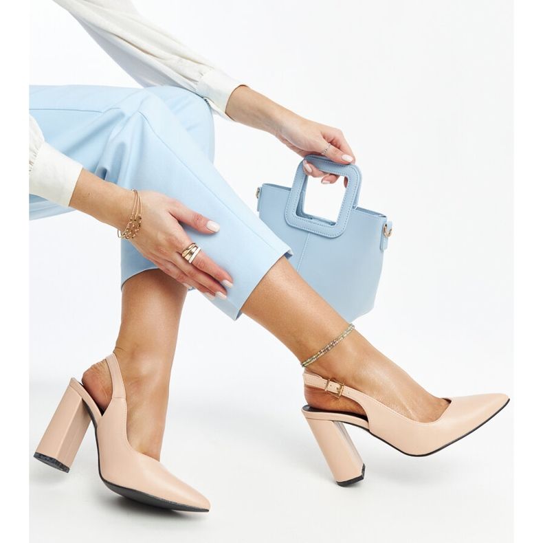 Bež Wechsler salonke s otvorenim prstima 1