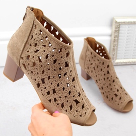 Ženske otvorene čizme od brušene kože s otvorenim prstima, svijetlosmeđe, Jezzi RMR1954-16 smeđa 1