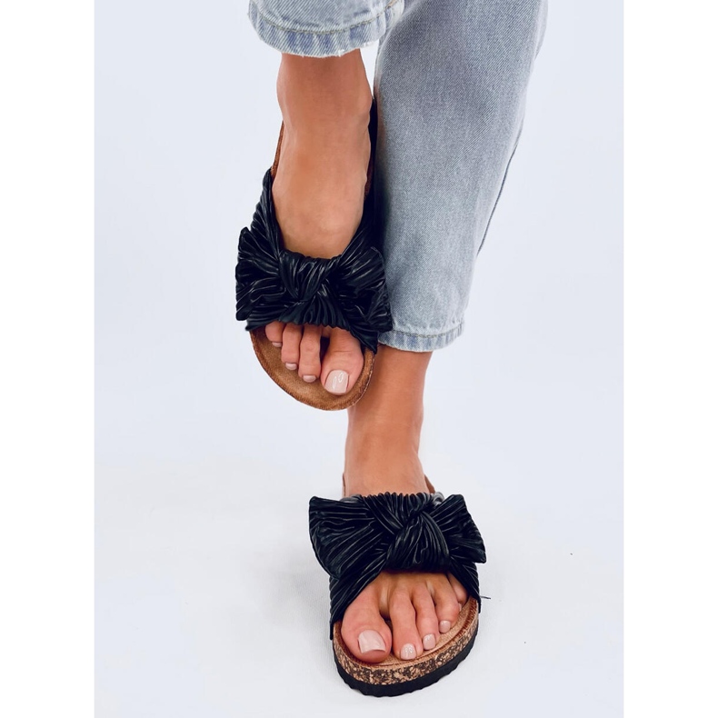 Moss crne papuče od pluta crno 1