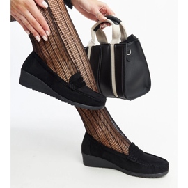 Sakena natikače na klin od crne antilop kože crno 1