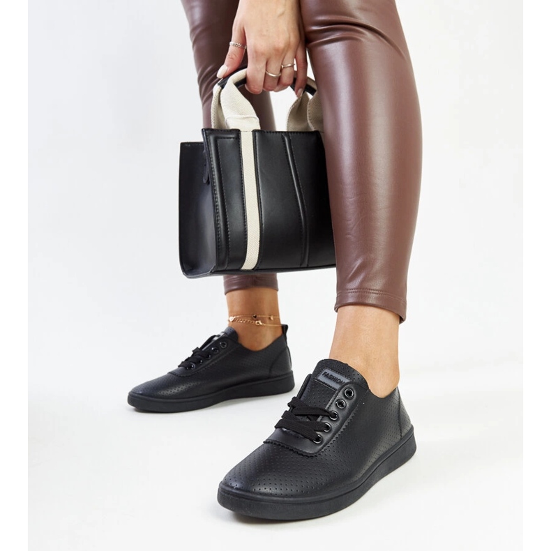 Crne Yusra tenisice od eko kože crna 1