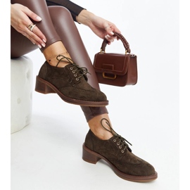 Zelene cipele s visokom petom od brušene kože iz Tigarda zelena 1