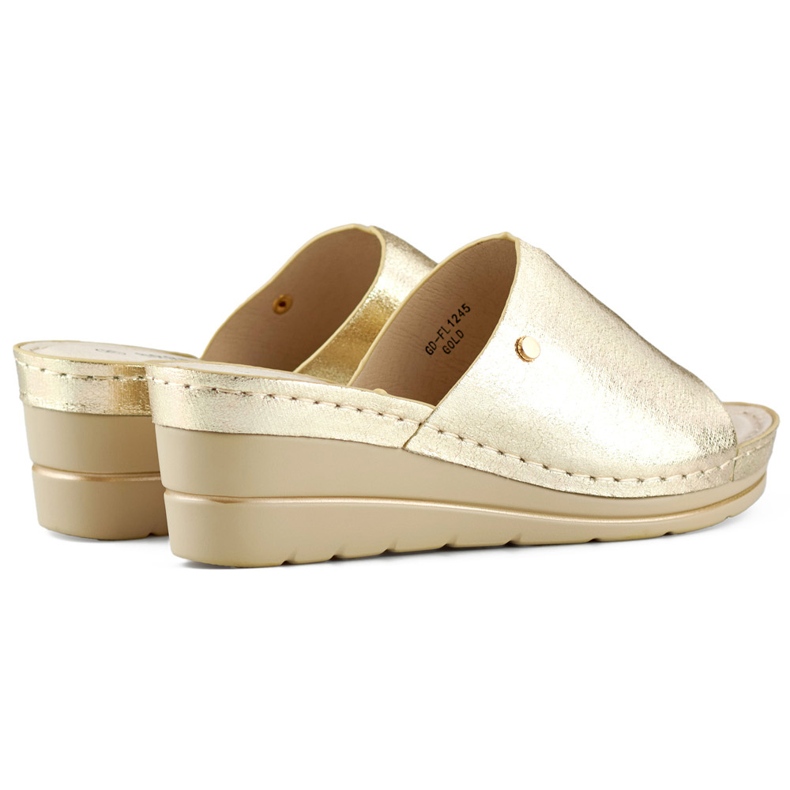 Zlatne udobne ženske sandale na wedge zlatni 1