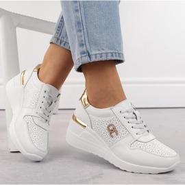 Ženske kožne sportske cipele na wedge, bijele, S.Barski LR810 bijela 1