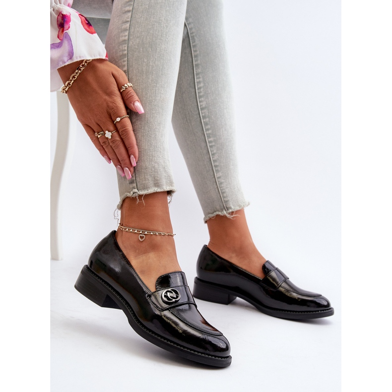 Ženske lakovane mokasine crne Dilhela crna 1