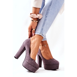 Sweet Shoes Ženske pumpe od antilop na sivoj platformi siva 3