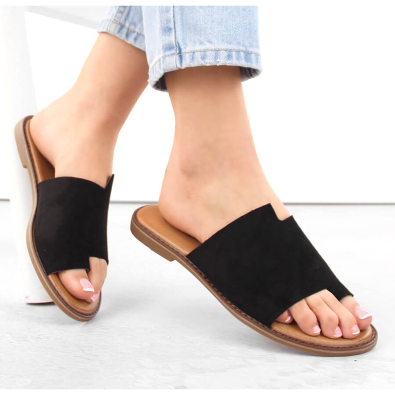 Ženske japanke od brušene kože, crne eVento 4586 crna 1