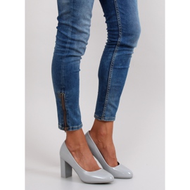 Lakirane pumpe široke pete m263p Siva 1