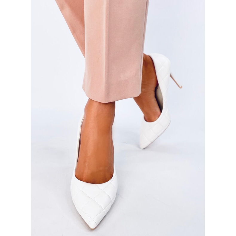 Prošivene cipele s visokom petom od Raquel White bijela 1