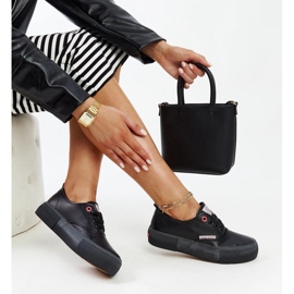 Crne ženske tenisice Cross Jeans crna 1