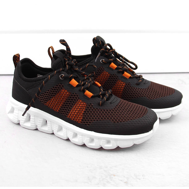 Muške crne sportske cipele McKeylor 19830 crna 1