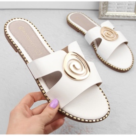 Ženske bijele japanke na nisku petu Potocki 08302 bijela 1