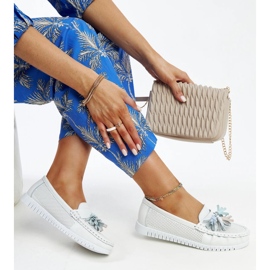 Aune bijele kožne natikače s resama bijela 1