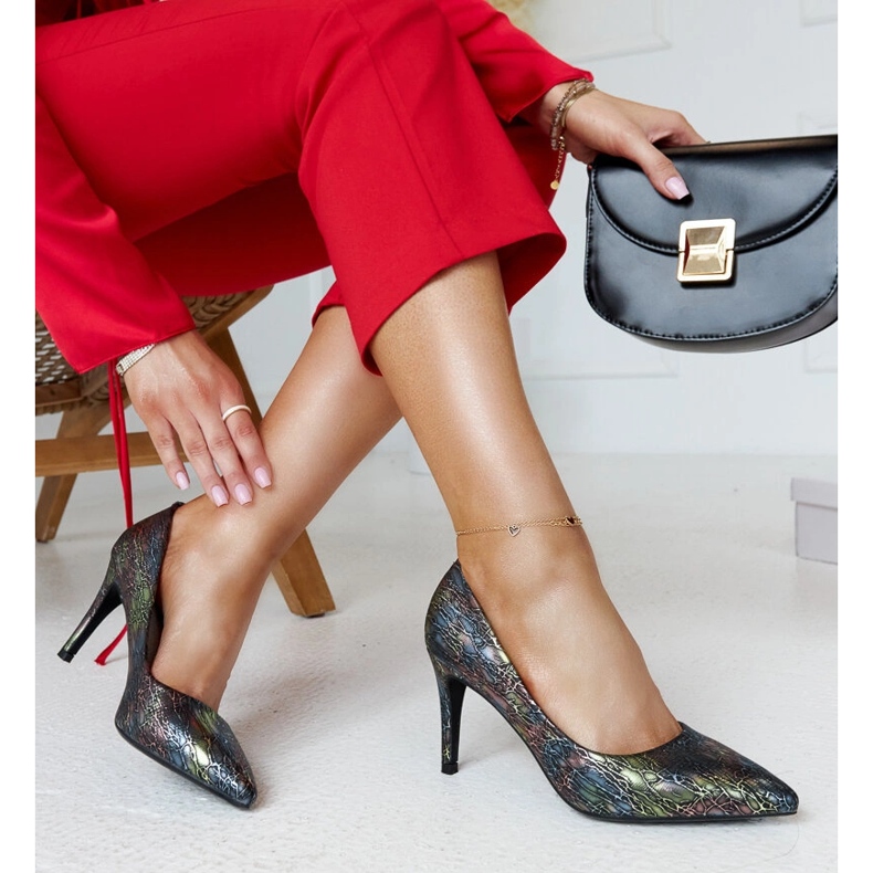 Crne metalik visoke pete s kožnim Gantier umetkom crna 1