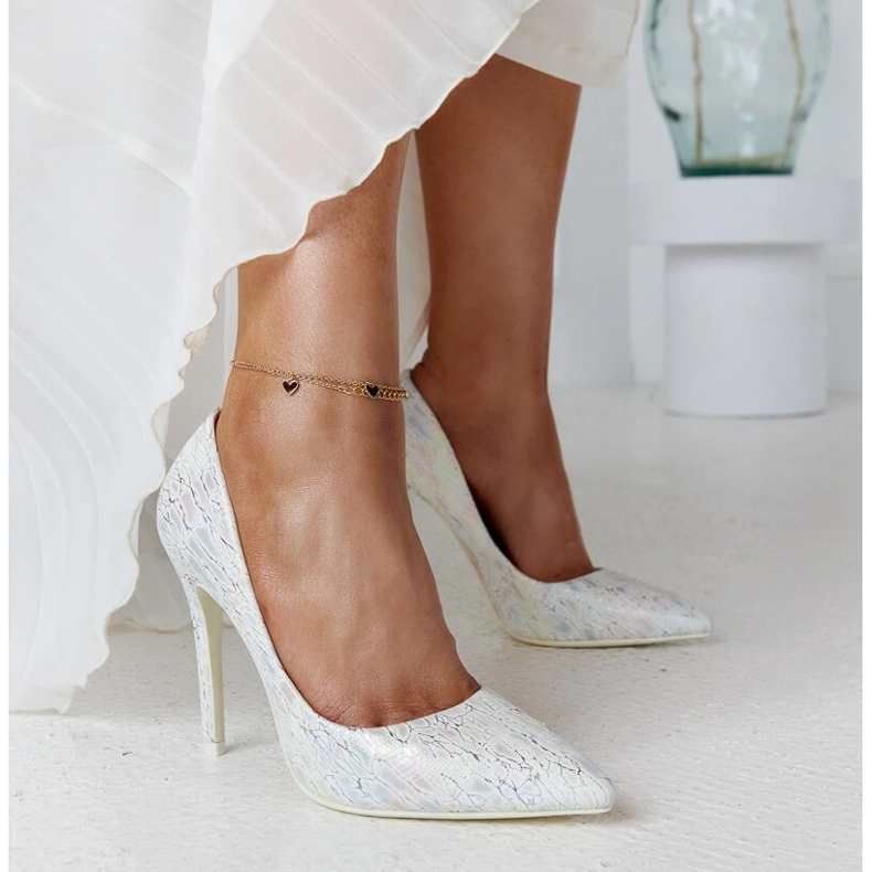 Srebrne metalik cipele s kožnim umetkom Serranillos srebro 1