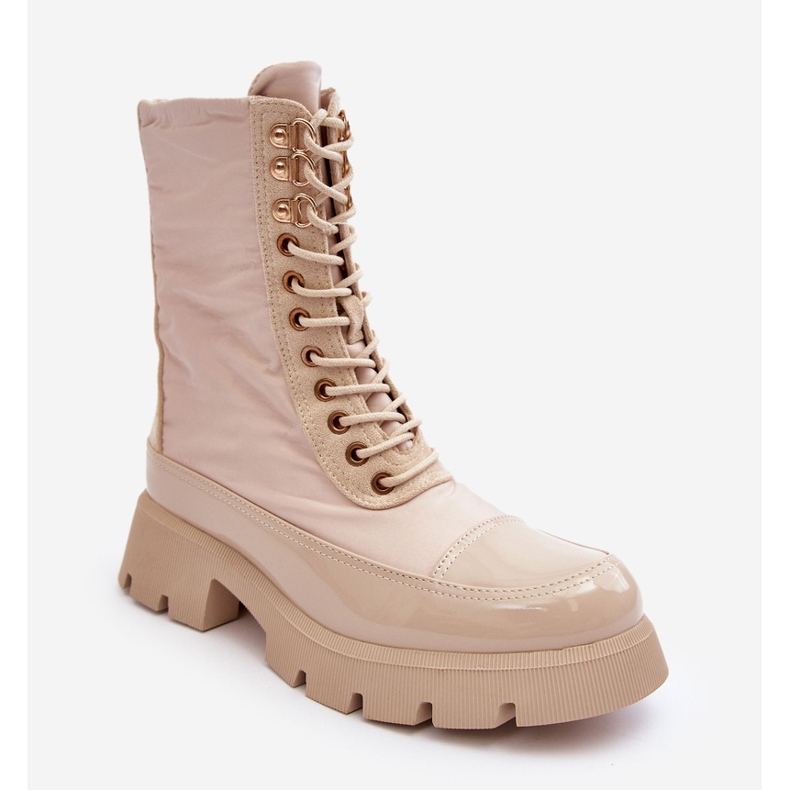 Bež izolirane radne čizme na ravnu petu od Saraneme 2