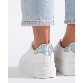 Bijele ženske sportske cipele bijela 2