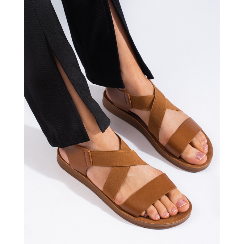 Ženske sandale u obliku kamilice smeđa 1