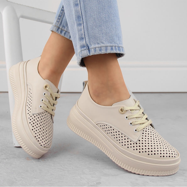 Ženske kožne ažur cipele na platformu, bež Artiker 54C1707 1