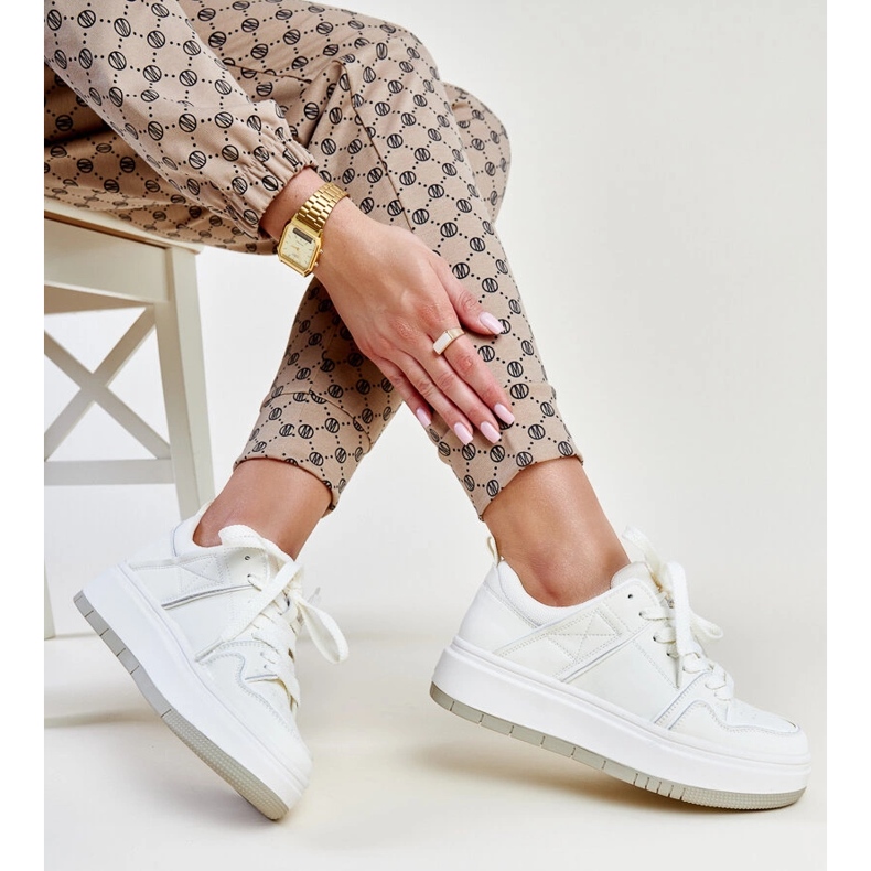 Bijele kožne tenisice bijela 1