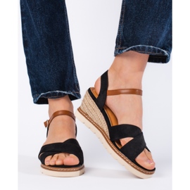 Ženske crne sandale na klin crno 1