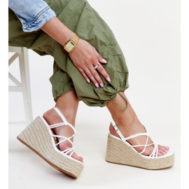 Bijele Mara sandale na klin bijela 1