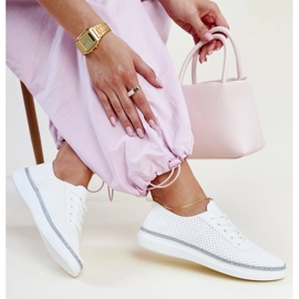 Bijelo-sive ažur tenisice Biserka bijela 1