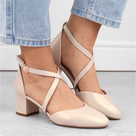 Biserno bež ženske sandale s remenčićima iz Sergio Leonea 1