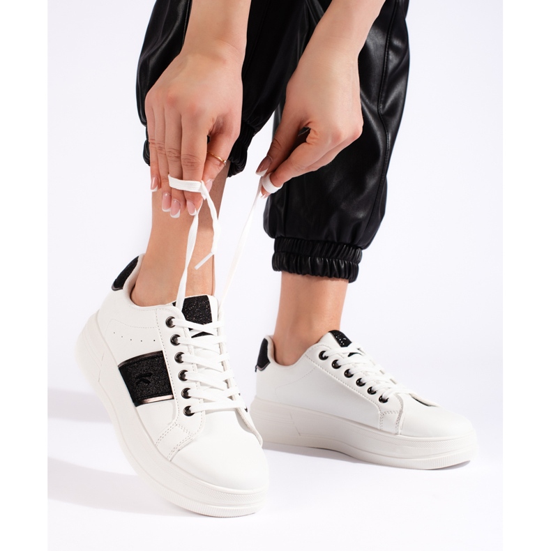 Bijele sportske tenisice bijela 1