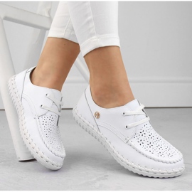 Kožne ženske cipele, mokasine na vezanje, bijele Artiker 54C-1520 bijela 1