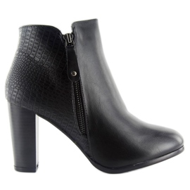 Čizme s visokom petom f815 crne crna 1