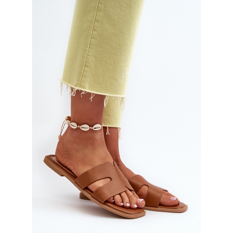 Ženske ravne japanke s izrezima, smeđe, Fiviama smeđa 2