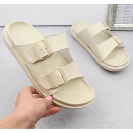 Bež ženske japanke od pjene s kopčama Big Star NN274A752 1