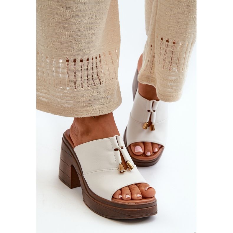 Vinceza Ženske japanke od eko kože s platformom i blokom, bijela Dafira 2