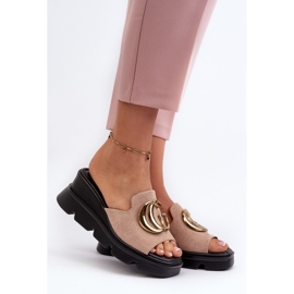 Vinceza Ženske japanke od eko brušene kože na tanku i platformu sa zlatnim ukrasom, bež Iaria 2