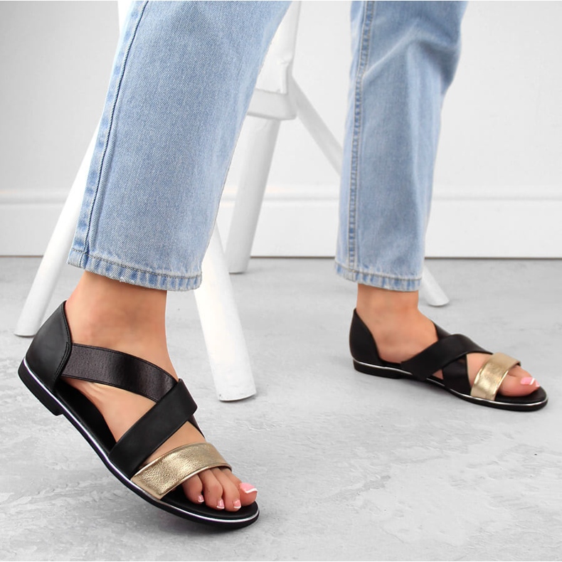 Ženske natikače crne Jezzi 3882 crno 2