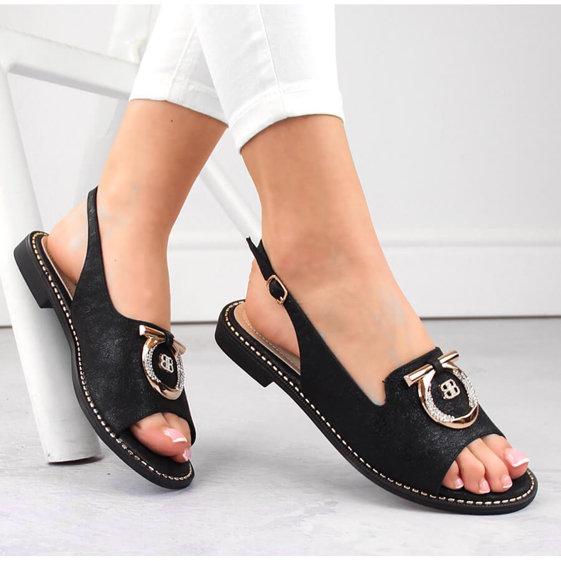 Udobne ženske sandale sa ukrasom crne S.Barski 053 crna 1