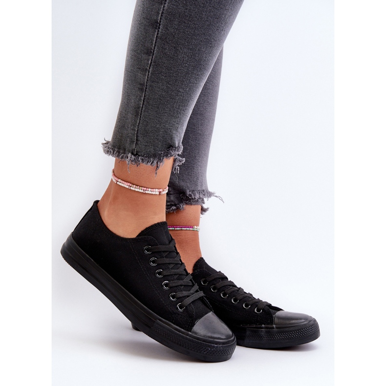 Ženske klasične niske tenisice crne Caelire crno 2