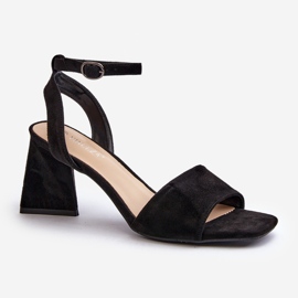 Vinceza Ženske sandale na visoku petu od eko brušene kože crne boje Upttima crno 1