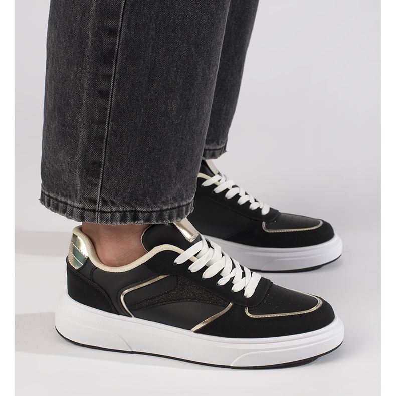 Ženske crne tenisice crna 2