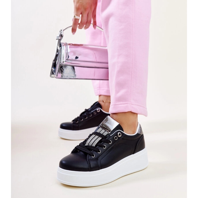 Crne i srebrne tenisice s Maurizia kamenčićima crno 1